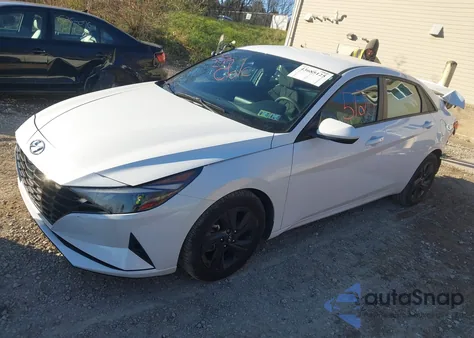 2021 Hyundai Elantra Sel z USA, uszkodzony, nr VIN 5NPLM4AGXMH007924